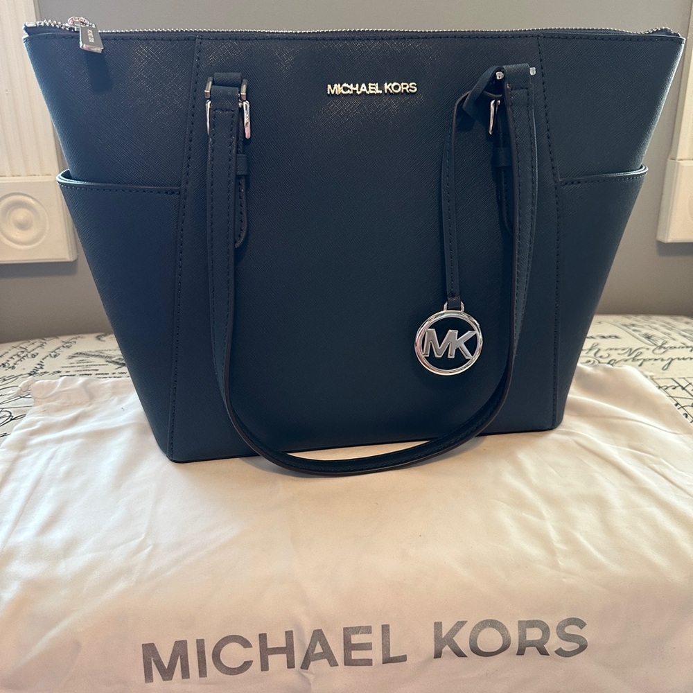 Michael Kors Tote Bag Navy